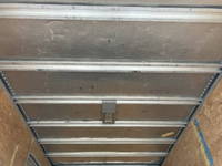 いすゞエルフアルミバン小型（2t・3t）[写真15]