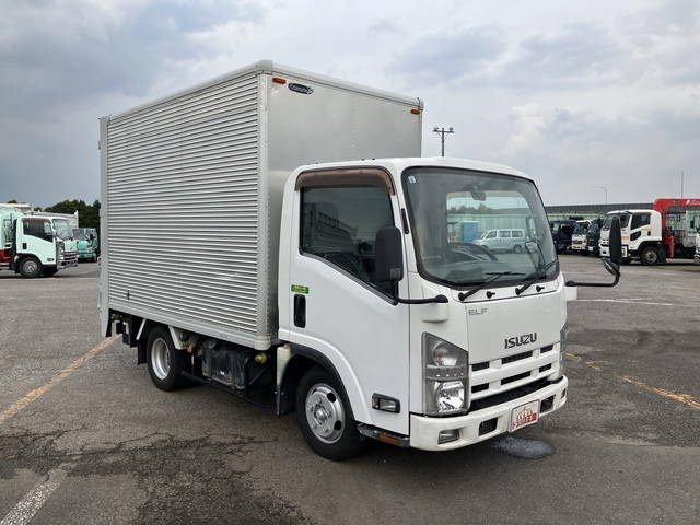 いすゞエルフアルミバン小型（2t・3t）[写真03]