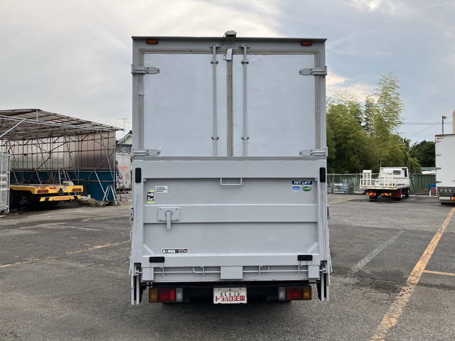 いすゞエルフアルミバン小型（2t・3t）[写真09]