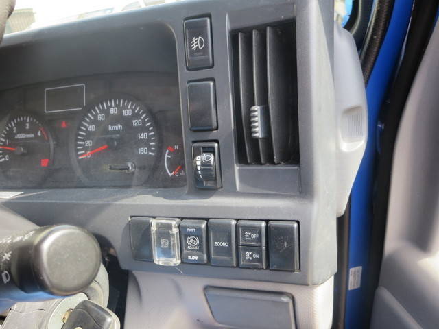 いすゞエルフクレーン付小型（2t・3t）[写真21]