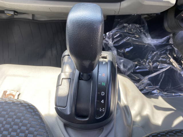 日野デュトロ平ボディ小型（2t・3t）[写真14]