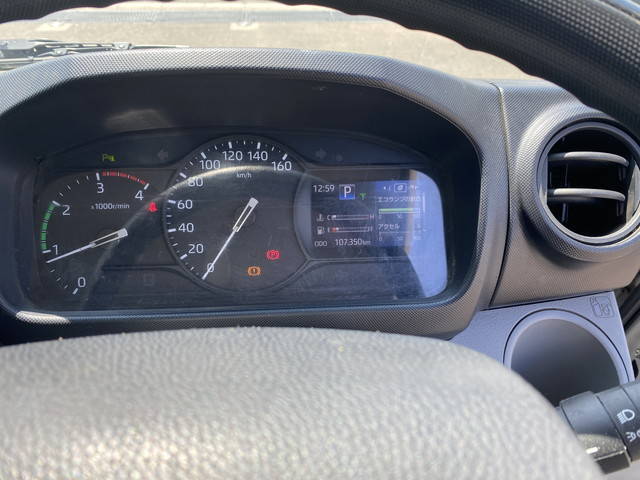 日野デュトロ平ボディ小型（2t・3t）[写真15]