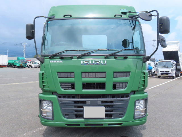 いすゞギガトレーラーヘッド（トラクターヘッド）大型（10t）[写真03]