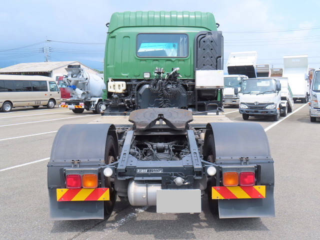 いすゞギガトレーラーヘッド（トラクターヘッド）大型（10t）[写真05]