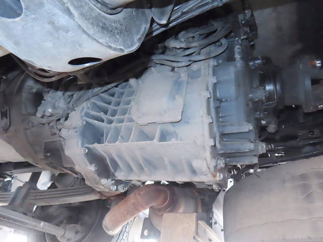 いすゞギガトレーラーヘッド（トラクターヘッド）大型（10t）[写真06]