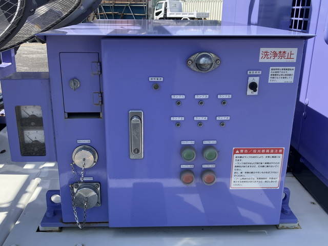 いすゞエルフその他の形状小型（2t・3t）[写真12]