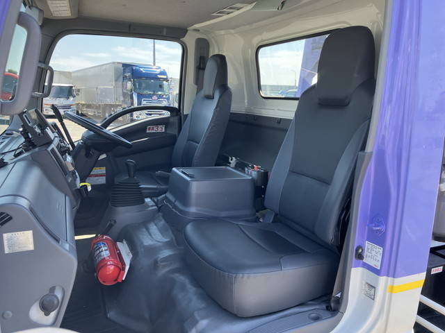 いすゞエルフその他の形状小型（2t・3t）[写真34]