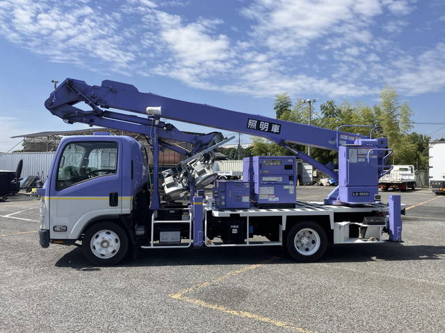 いすゞエルフその他の形状小型（2t・3t）[写真05]