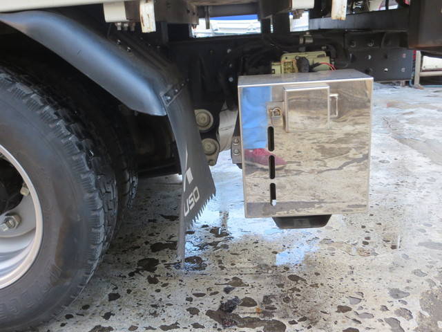 三菱その他の車種ダブルキャブ（Wキャブ）小型（2t・3t）[写真18]