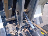 いすゞエルフローダーダンプ小型（2t・3t）[写真12]