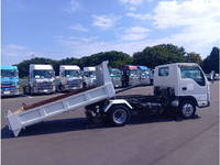 いすゞエルフローダーダンプ小型（2t・3t）[写真02]