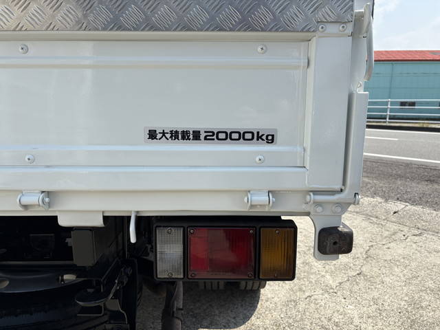 マツダタイタンクレーン3段小型（2t・3t）[写真16]