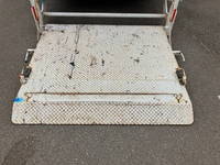 いすゞエルフダブルキャブ（Wキャブ）小型（2t・3t）[写真14]