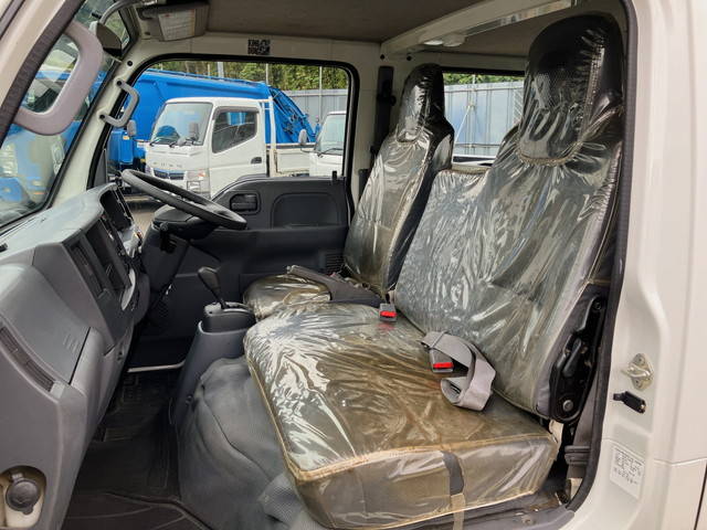 いすゞエルフダブルキャブ（Wキャブ）小型（2t・3t）[写真26]