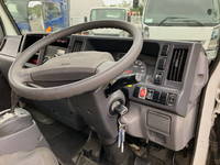 いすゞエルフダブルキャブ（Wキャブ）小型（2t・3t）[写真30]