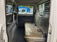 いすゞエルフダブルキャブ（Wキャブ）小型（2t・3t）[写真31]