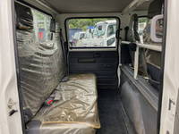 いすゞエルフダブルキャブ（Wキャブ）小型（2t・3t）[写真32]