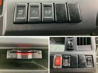 いすゞエルフダブルキャブ（Wキャブ）小型（2t・3t）[写真40]