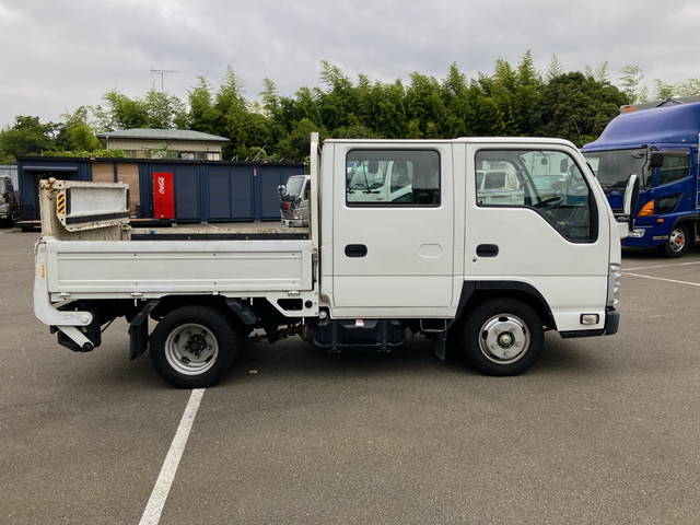 いすゞエルフダブルキャブ（Wキャブ）小型（2t・3t）[写真06]