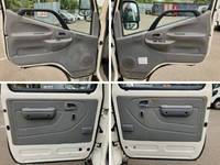 日野デュトロダブルキャブ（Wキャブ）小型（2t・3t）[写真28]