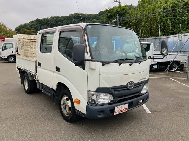 日野デュトロダブルキャブ（Wキャブ）小型（2t・3t）[写真03]
