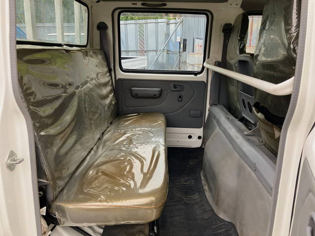 日野デュトロダブルキャブ（Wキャブ）小型（2t・3t）[写真31]