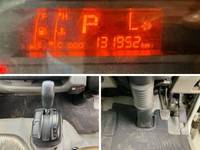 日野デュトロダブルキャブ（Wキャブ）小型（2t・3t）[写真38]