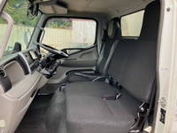 三菱ふそうキャンターアルミバン小型（2t・3t）[写真32]