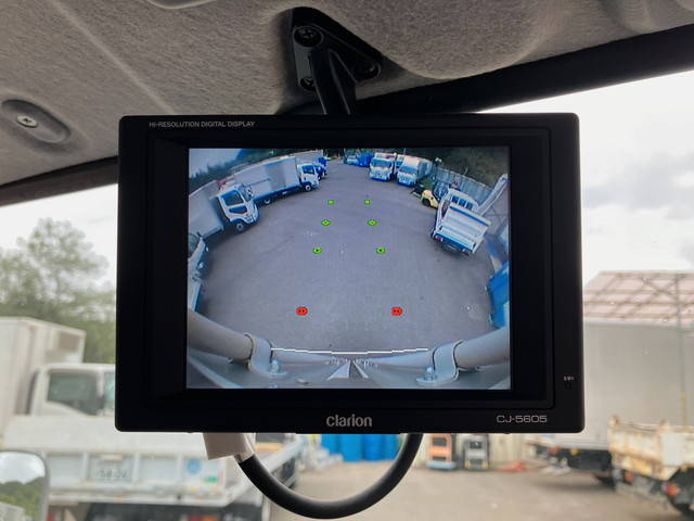 三菱ふそうキャンターアルミバン小型（2t・3t）[写真39]