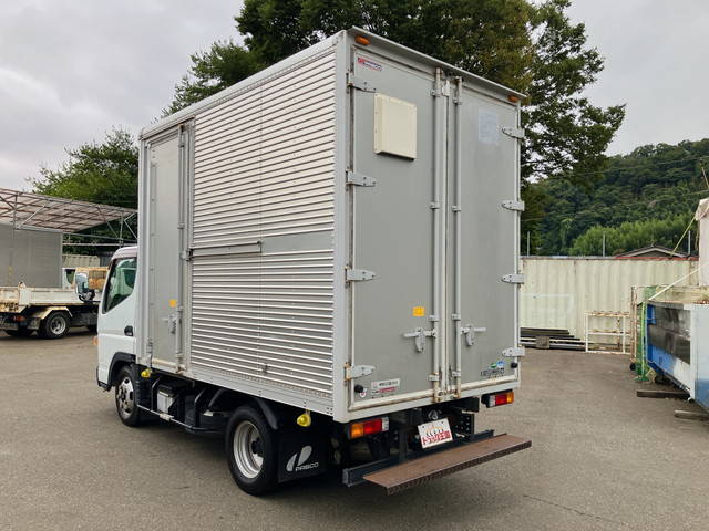 三菱ふそうキャンターアルミバン小型（2t・3t）[写真04]