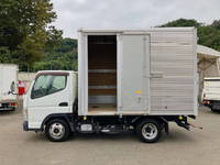 三菱ふそうキャンターアルミバン小型（2t・3t）[写真07]