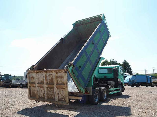 UDトラックスコンドル深ダンプ（土砂禁ダンプ）増トン（6t・8t）[写真10]