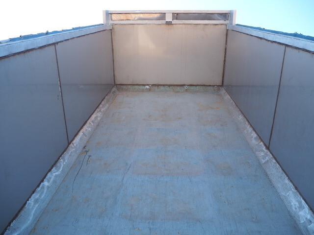 UDトラックスコンドル深ダンプ（土砂禁ダンプ）増トン（6t・8t）[写真11]