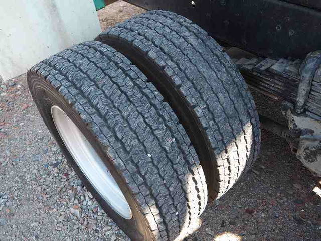 UDトラックスコンドル深ダンプ（土砂禁ダンプ）増トン（6t・8t）[写真16]