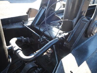 UDトラックスコンドル深ダンプ（土砂禁ダンプ）増トン（6t・8t）[写真26]