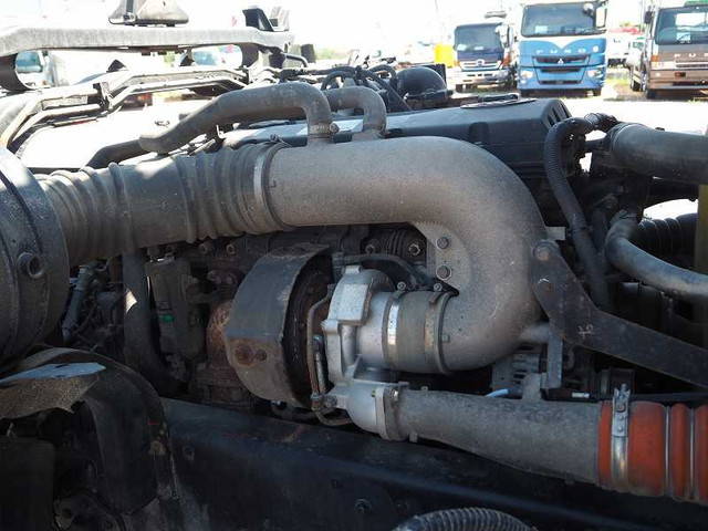 UDトラックスコンドル深ダンプ（土砂禁ダンプ）増トン（6t・8t）[写真29]