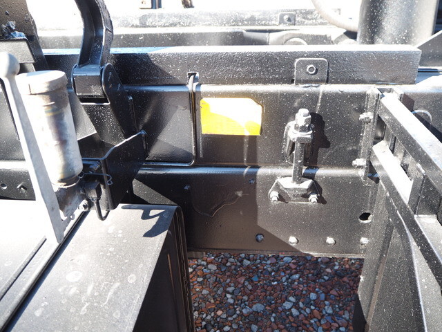 UDトラックスコンドル深ダンプ（土砂禁ダンプ）増トン（6t・8t）[写真29]