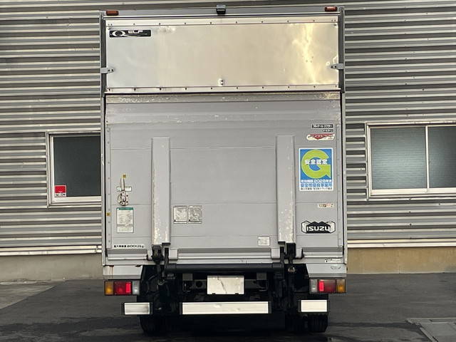 いすゞエルフアルミバン小型（2t・3t）[写真02]