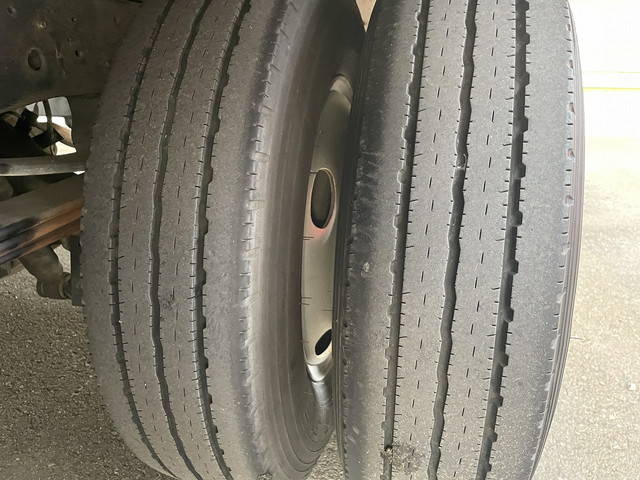 いすゞエルフアルミバン小型（2t・3t）[写真23]