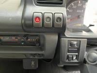 いすゞエルフアルミバン小型（2t・3t）[写真32]