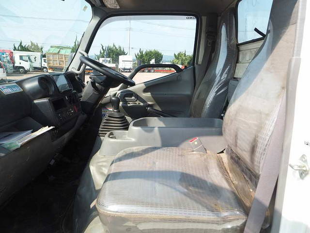 日野デュトロクレーン3段小型（2t・3t）[写真31]