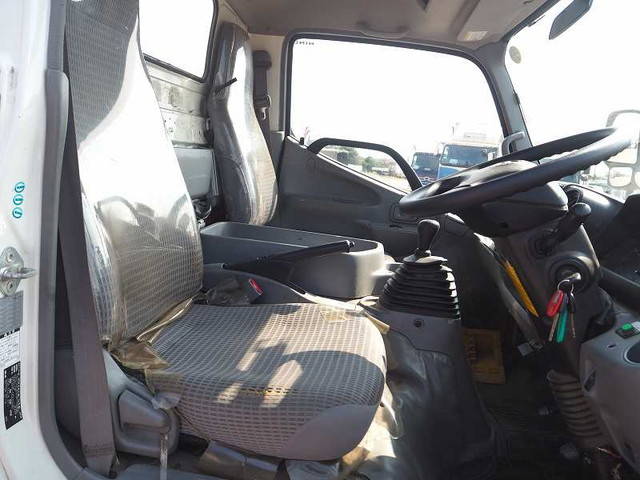 日野デュトロクレーン3段小型（2t・3t）[写真33]