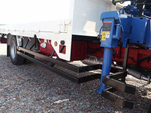 日野デュトロクレーン6段小型（2t・3t）[写真21]