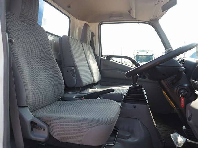 日野デュトロクレーン6段小型（2t・3t）[写真34]