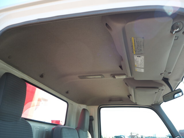 日野デュトロセルフクレーン5段小型（2t・3t）[写真35]