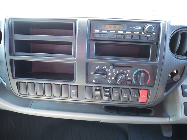 日野デュトロセルフクレーン5段小型（2t・3t）[写真37]