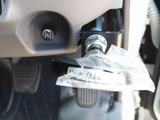 日野デュトロクレーン6段小型（2t・3t）[写真38]