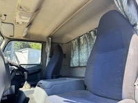 三菱ふそうファイターアルミブロック増トン（6t・8t）[写真32]