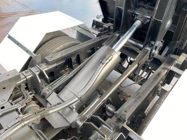 いすゞエルフダンプ小型（2t・3t）[写真13]