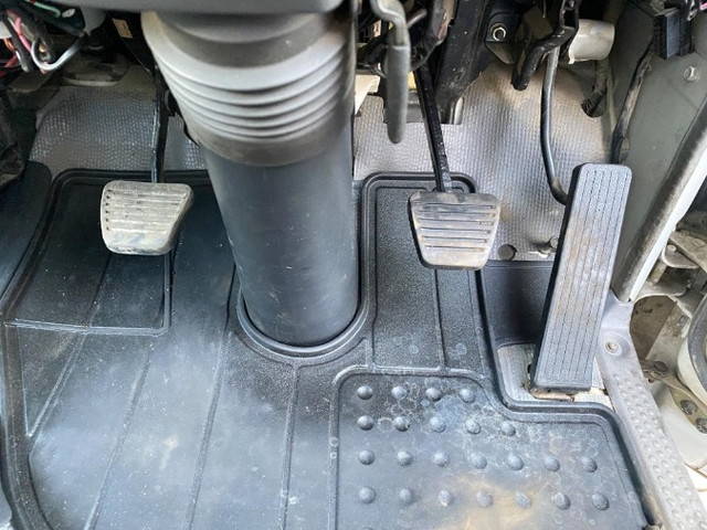 いすゞエルフダンプ小型（2t・3t）[写真26]